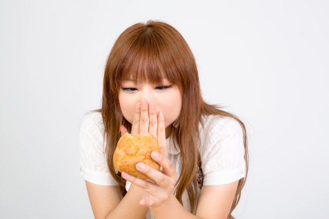 食べすぎても大丈夫！食べすぎた後のリカバリーや食事の食べ方をご紹介