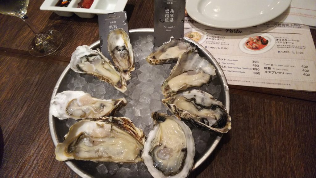 やっぱり牡蠣の食べ放題は生牡蠣も オイスターテーブル 浜松町店